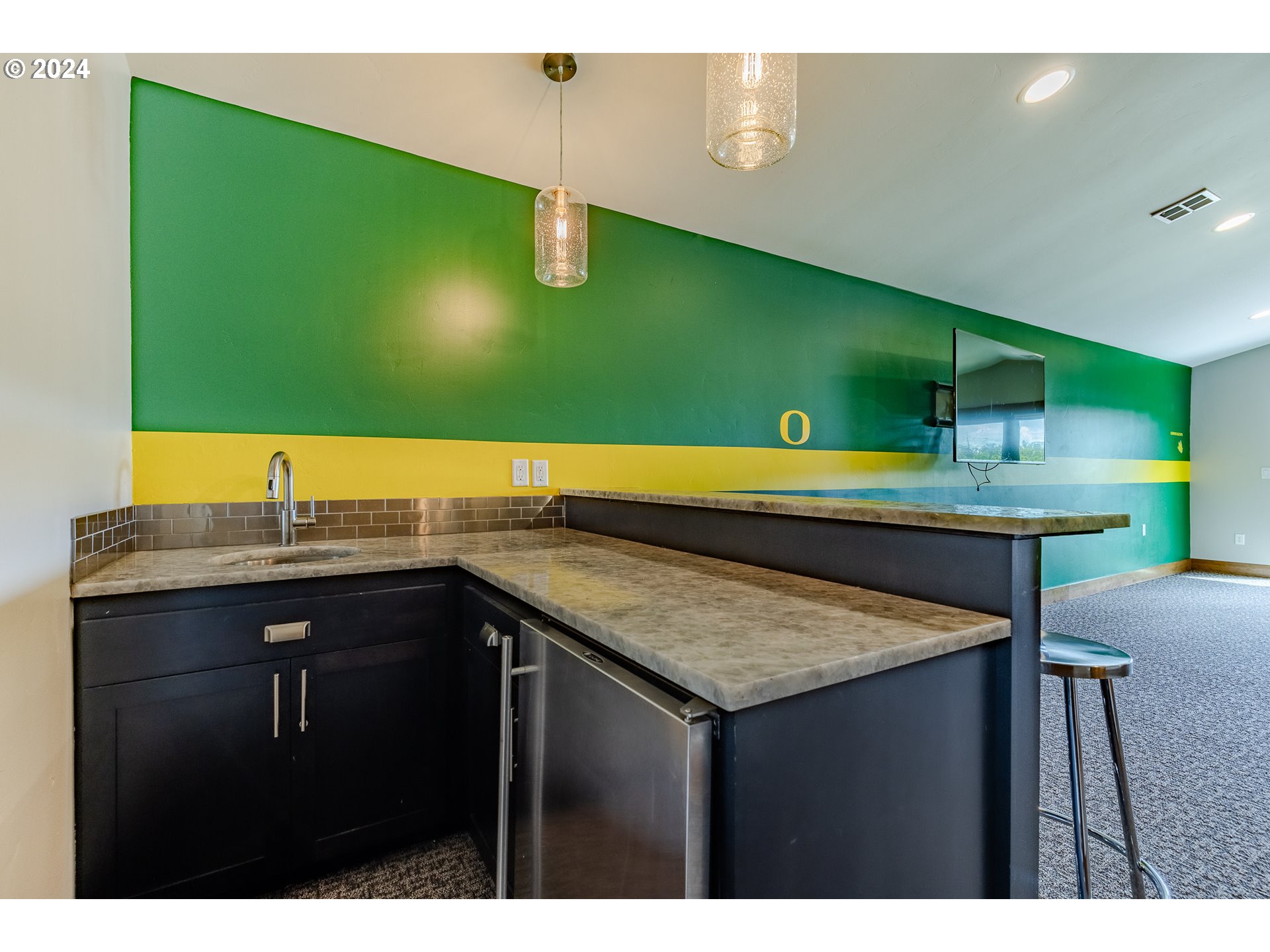 3688 Snowberry Road Eugene, OR 97403 - Photo 33 of 48 Gallery Image 33