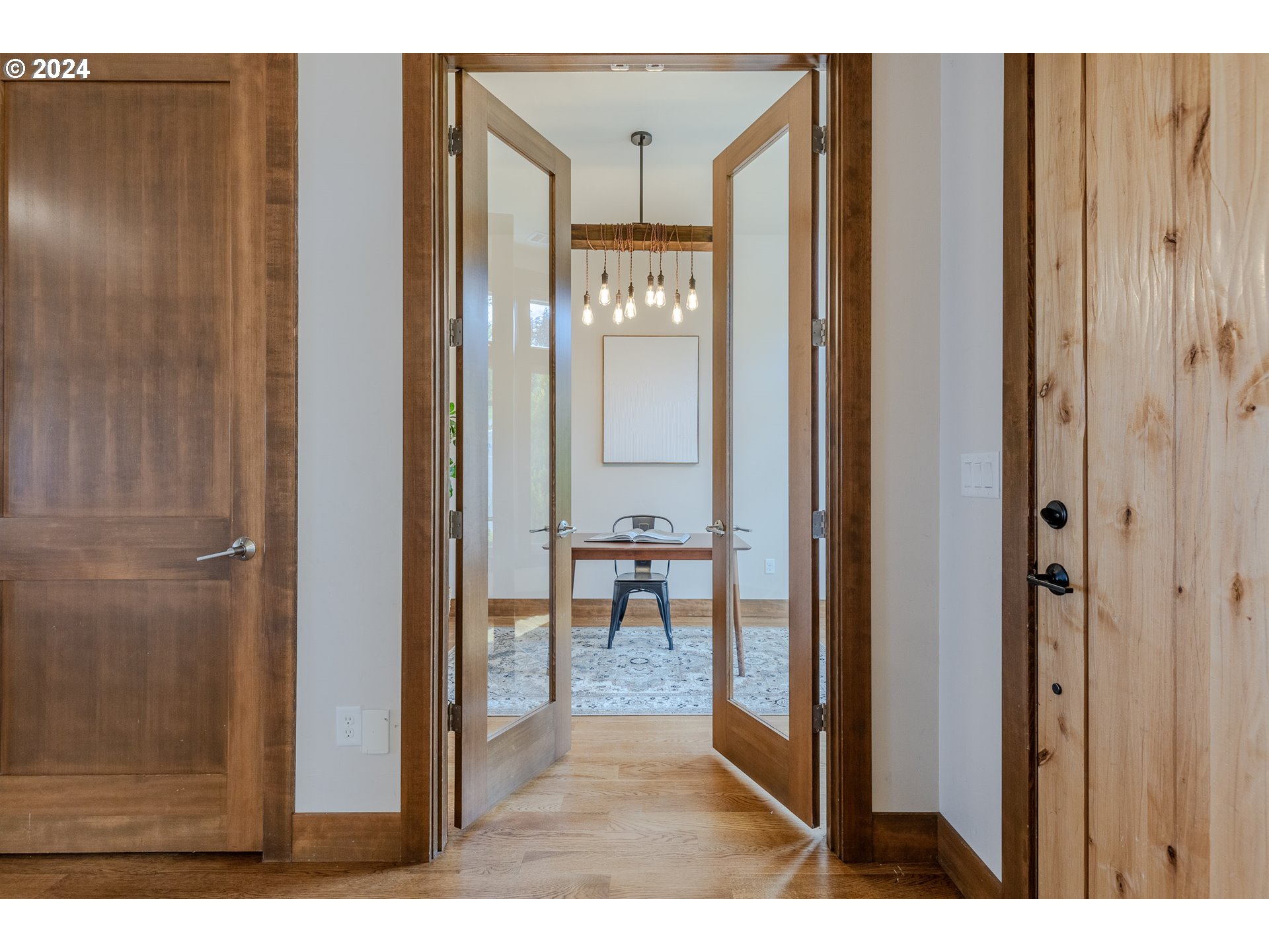 3688 Snowberry Road Eugene, OR 97403 - Photo 7 of 48 Gallery Image 7