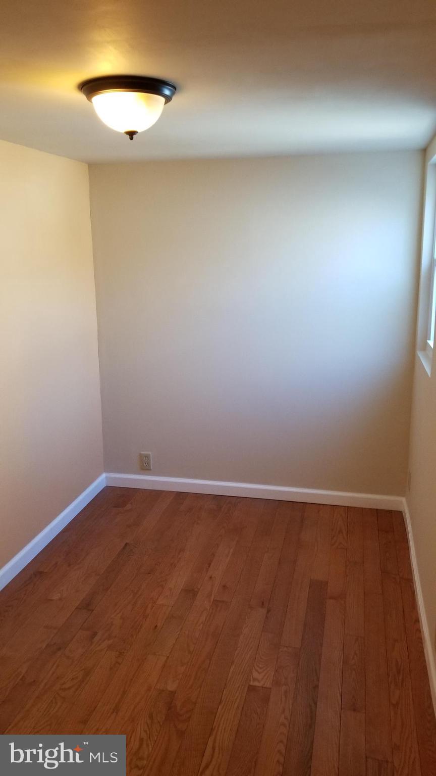 8515 Frederick Road Ellicott City, MD 21043 - Photo 24 of 49 Room