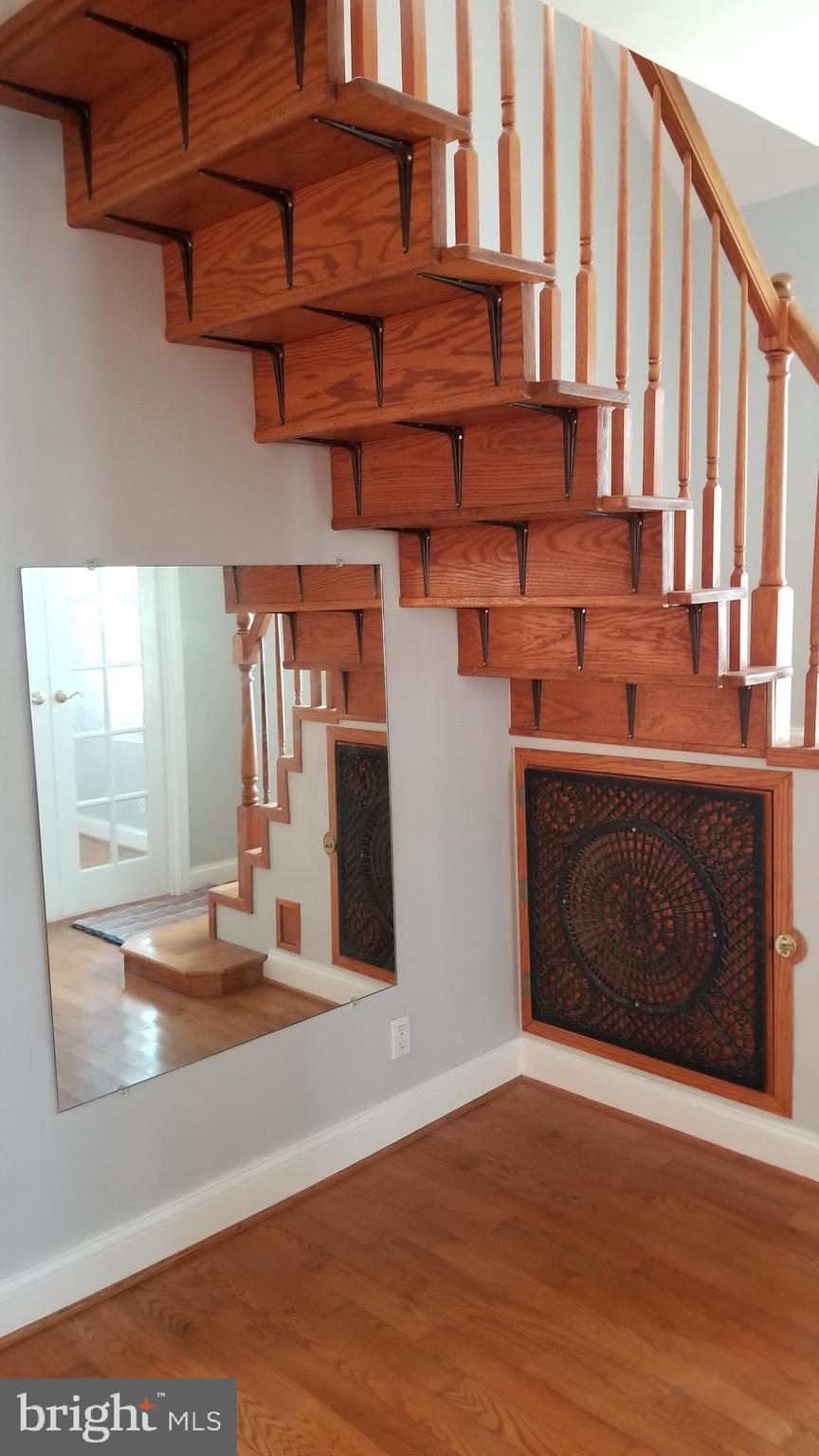 8515 Frederick Road Ellicott City, MD 21043 - Photo 10 of 49 Old decorative register panel