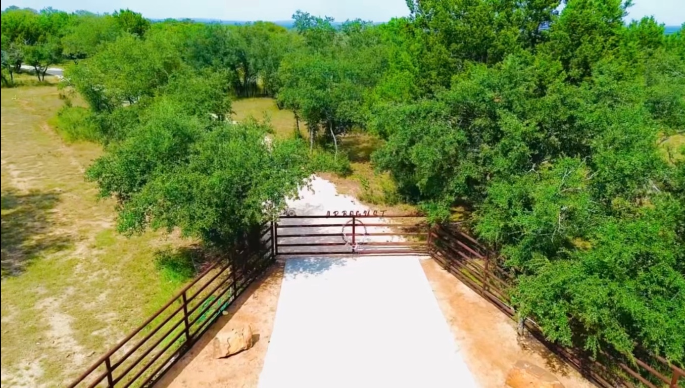 322 Maverick Way Lampasas, TX 76550 - Photo 6 of 13