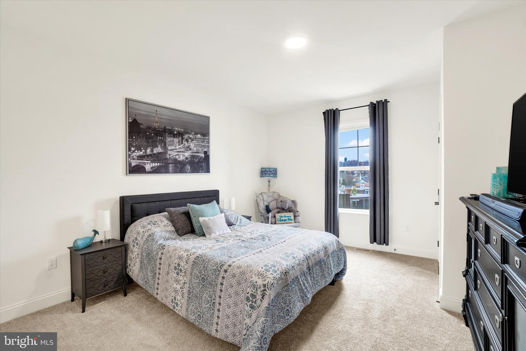 422 Springhouse Lane York, PA 17406 - Photo 29 of 54 1st Floor In-Law or Guest Quarters