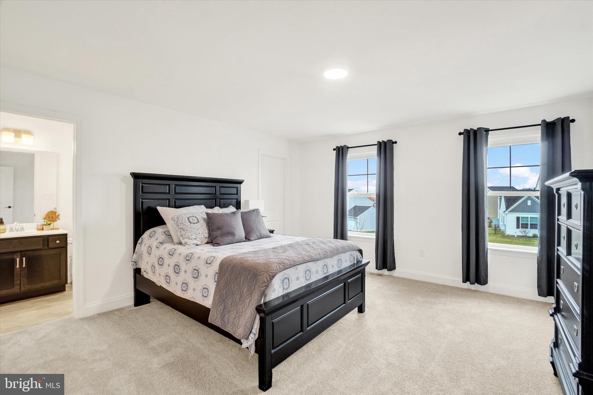 422 Springhouse Lane York, PA 17406 - Photo 42 of 54 Bedroom #4 with walk-in Closet