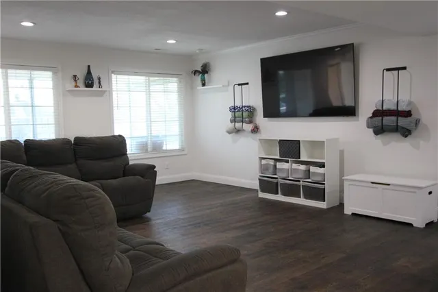 $292,000 | 19200 East 14th Street North, Independence, MO 64056