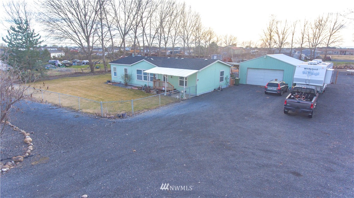 4432 Rd F Northeast Moses Lake, WA 98837 - Photo 1 of 20 Gallery Image 1