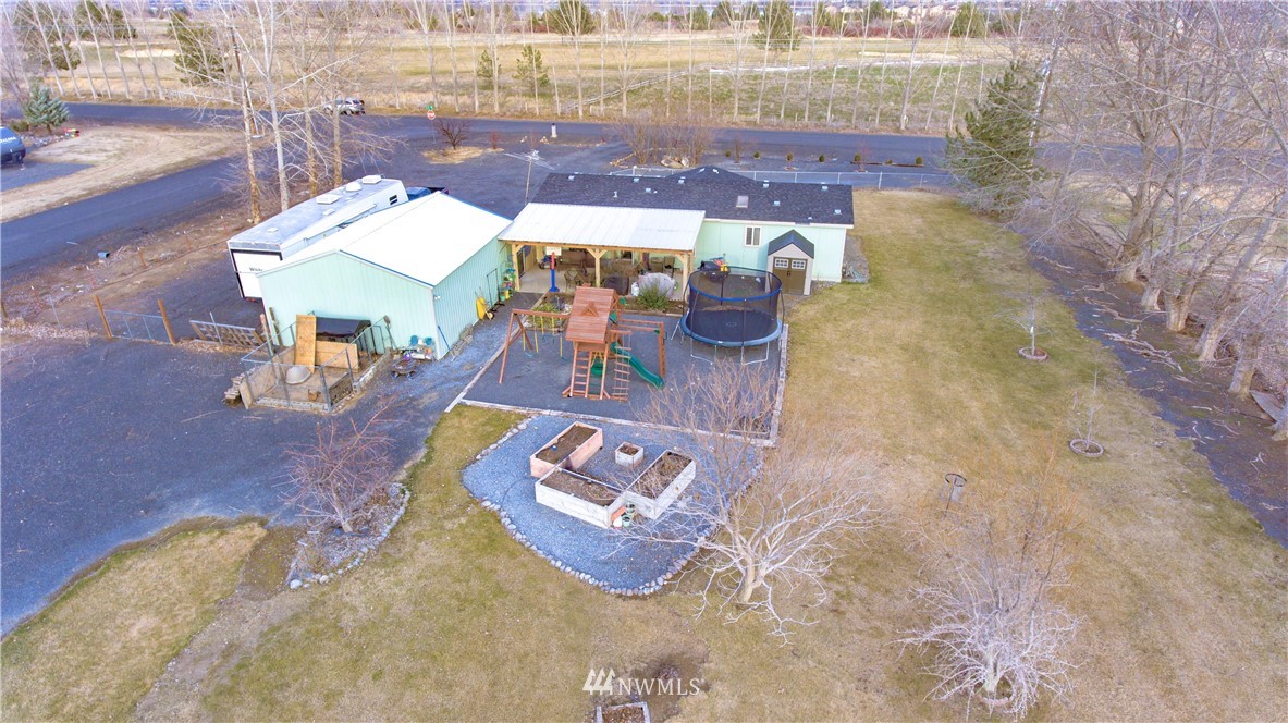 4432 Rd F Northeast Moses Lake, WA 98837 - Photo 3 of 20 Gallery Image 3