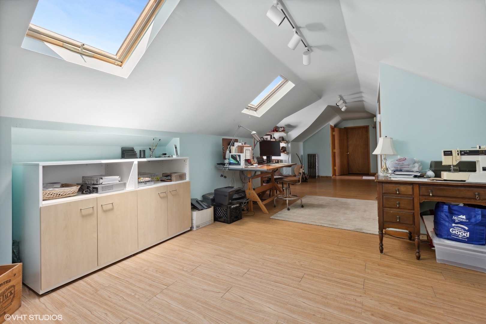 2836 West Eastwood Avenue Chicago, IL 60625 - Photo 18 of 28 a view of a room with wooden floor and furniture