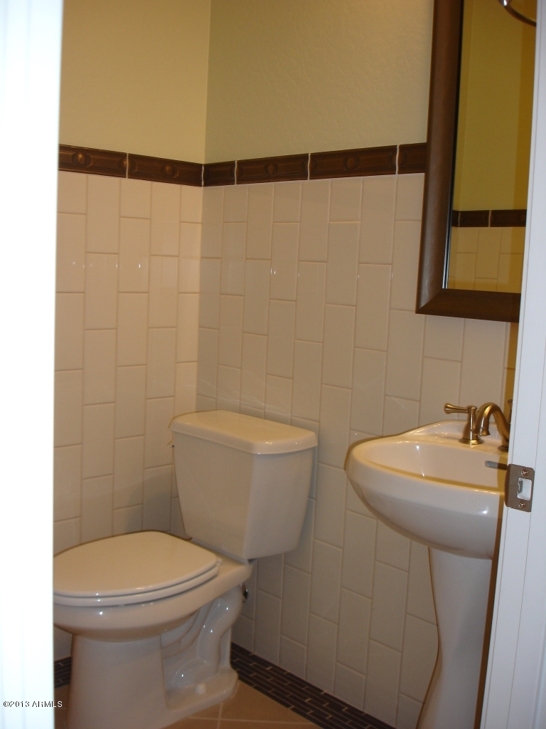 16042 West Berkeley Road Goodyear, AZ 85395 - Photo 25 of 72 Main Bath