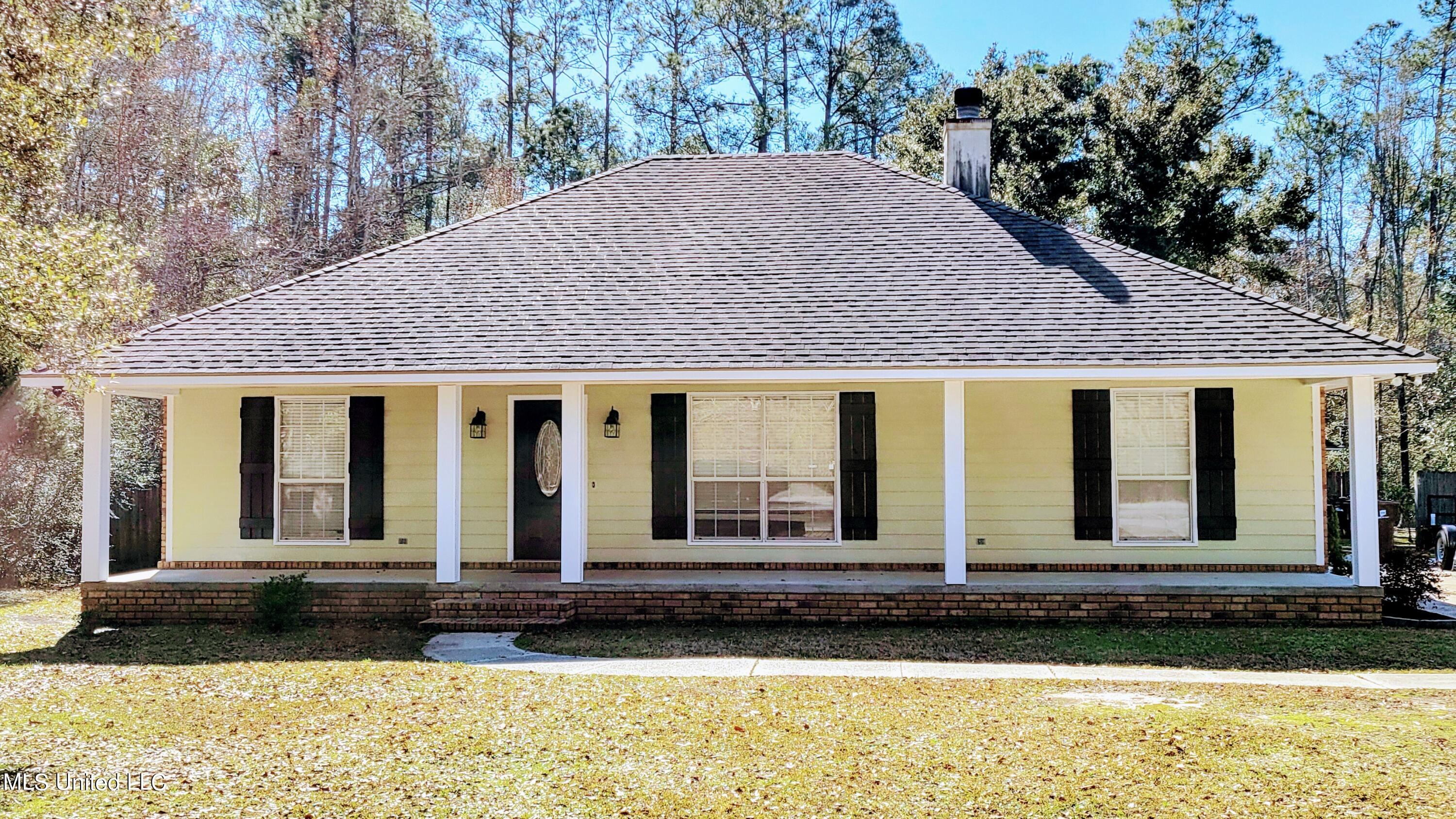 22209 Evangeline Road Pass Christian, MS 39571 - Photo 1 of 20 20240202_110246