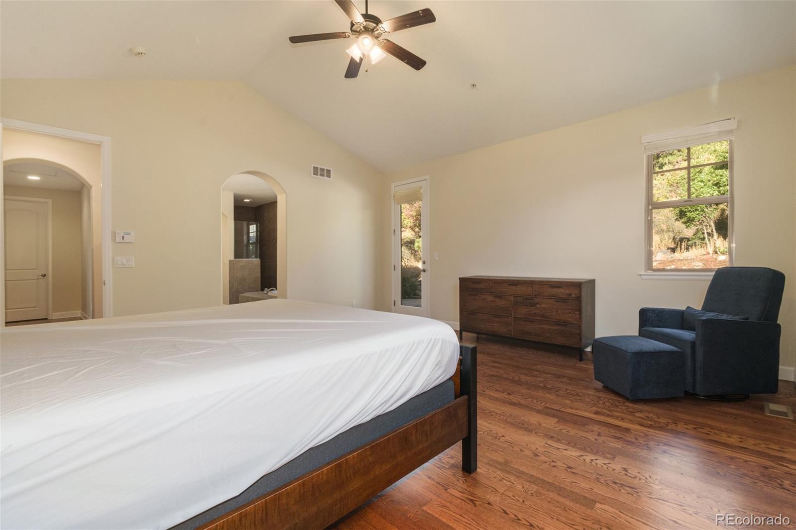 4313 Chateau Ridge Road Castle Rock, CO 80108 - Photo 12 of 28 Gallery Image 12