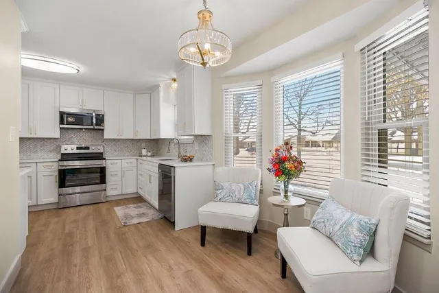 $249,900 | 1323 West Johns Boulevard, Raymore, MO 64083