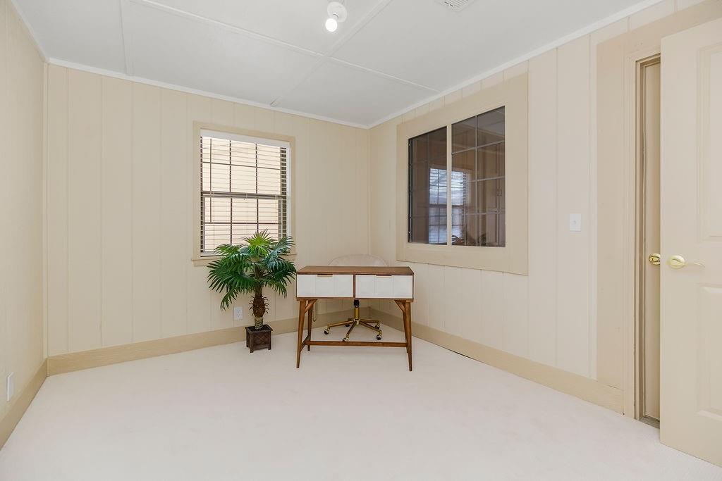 1323 West Johns Boulevard Raymore, MO 64083 - Photo 15 of 27