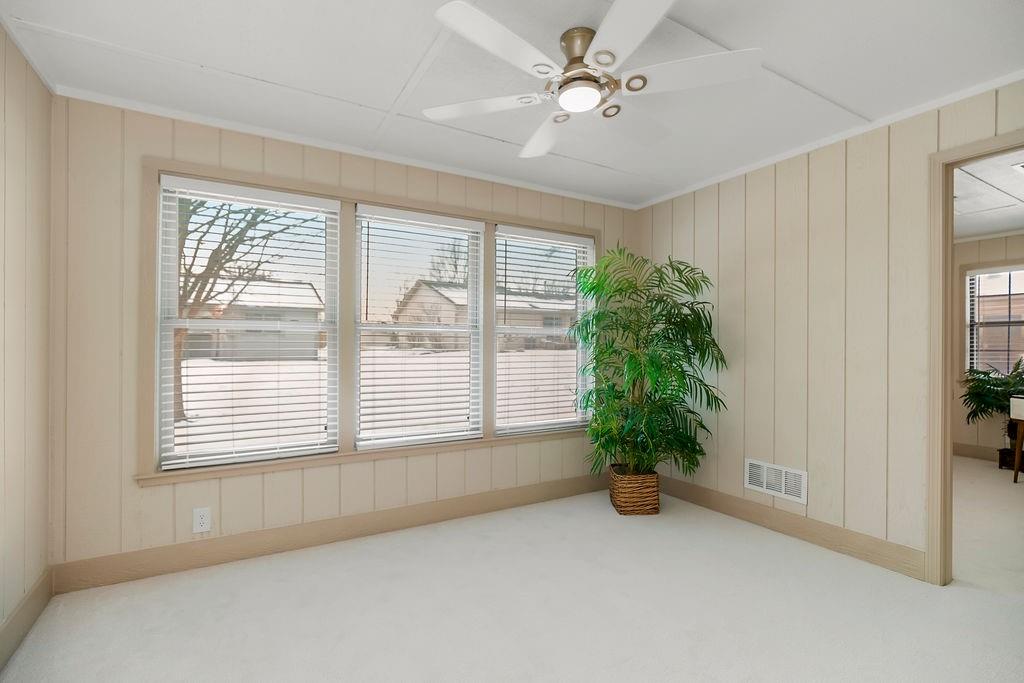 1323 West Johns Boulevard Raymore, MO 64083 - Photo 16 of 27