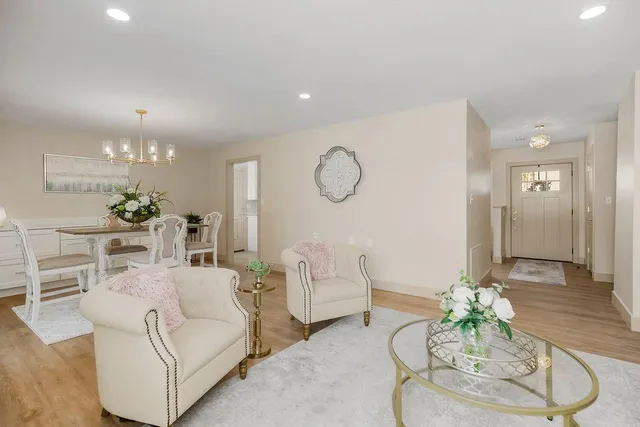 $249,900 | 1323 West Johns Boulevard, Raymore, MO 64083