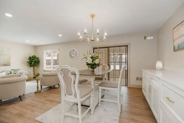 $249,900 | 1323 West Johns Boulevard, Raymore, MO 64083