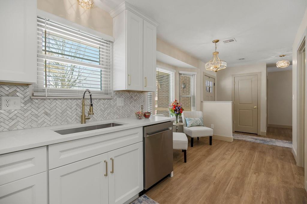 1323 West Johns Boulevard Raymore, MO 64083 - Photo 10 of 27