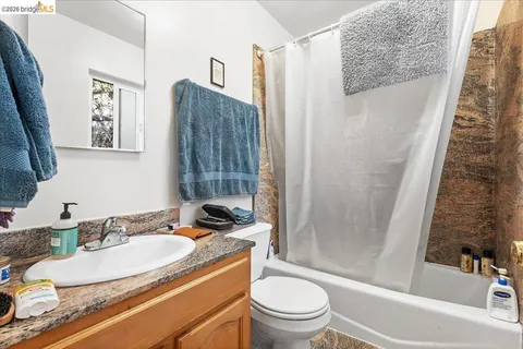 $1,625,000 | 31 Croxton Avenue, Oakland, CA 94611