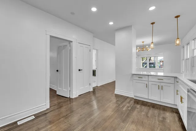 $2,900 | 7835 South Laflin Street, Chicago, IL 60620