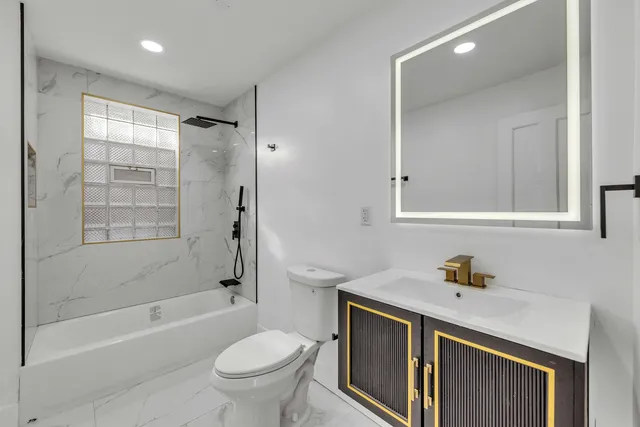 $2,900 | 7835 South Laflin Street, Chicago, IL 60620