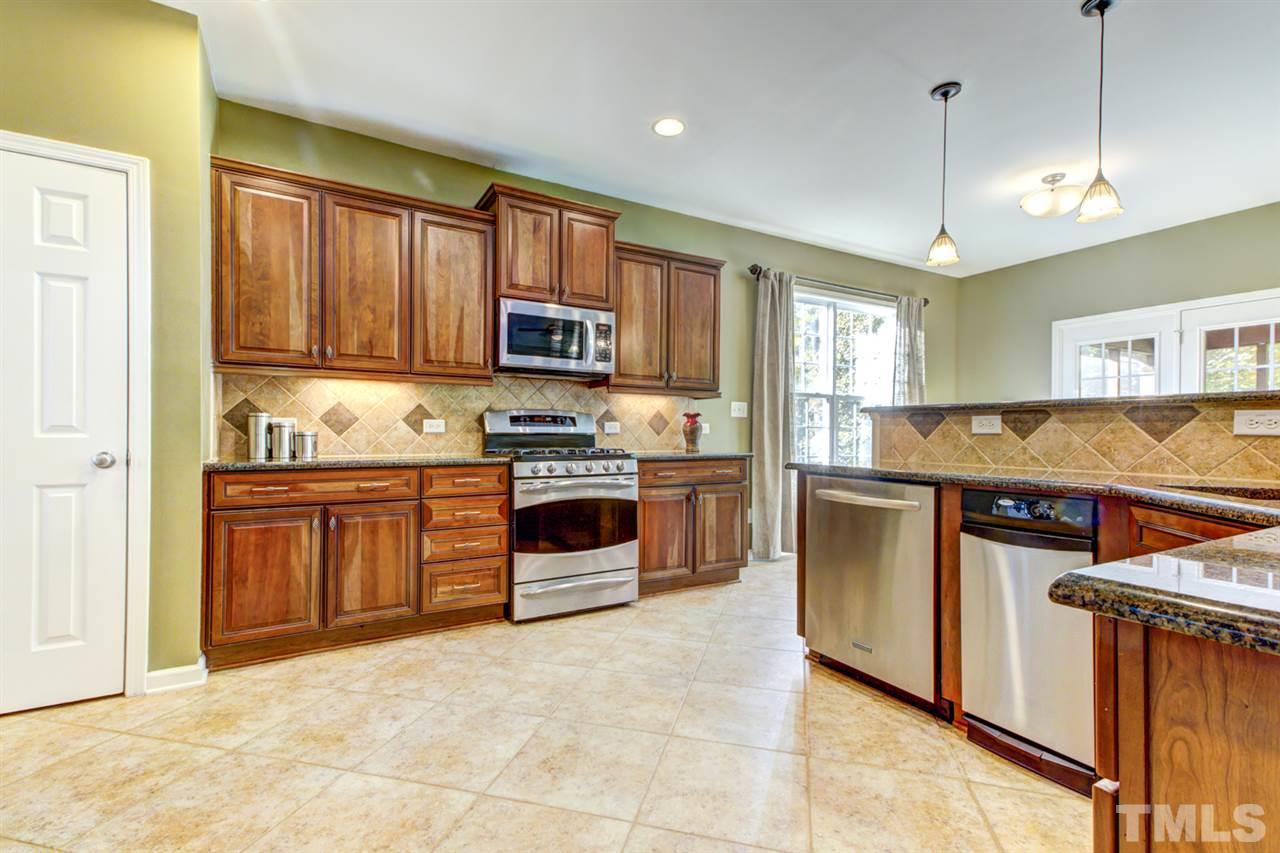 1006 Bianco Drive Raleigh, NC 27607 - Photo 11 of 30 Gallery Image 11