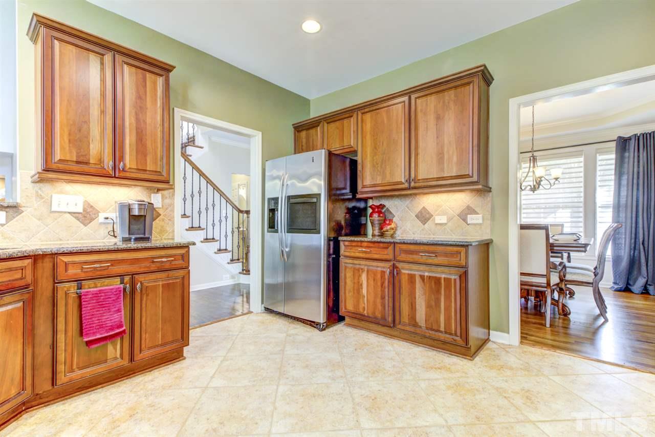 1006 Bianco Drive Raleigh, NC 27607 - Photo 9 of 30 Gallery Image 9