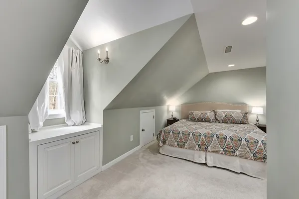 $1,595,000 | 2 Gina Way, Boxford, MA 01921