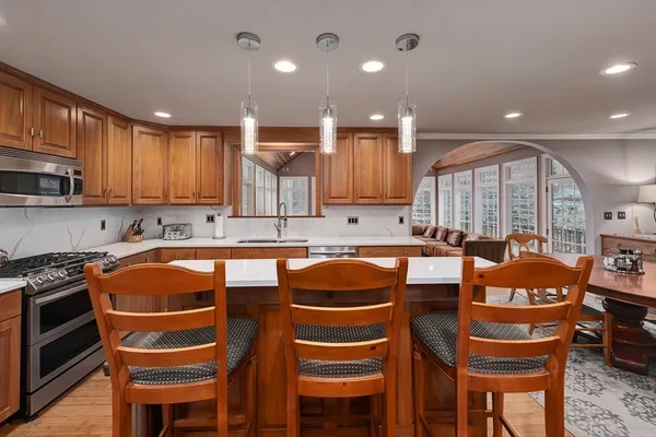 $1,595,000 | 2 Gina Way, Boxford, MA 01921
