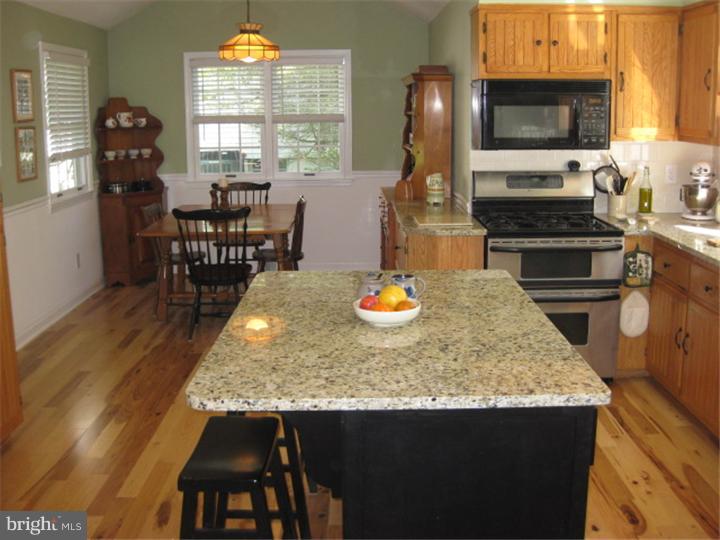 24 Church Road Media, PA 19063 - Photo 3 of 19 Kitchen