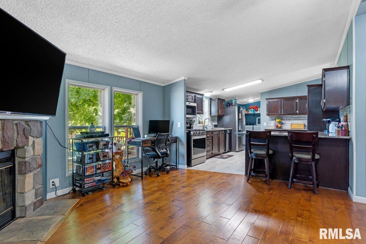 4134 North 8th Street Springfield, IL 62707 - Photo 12 of 60