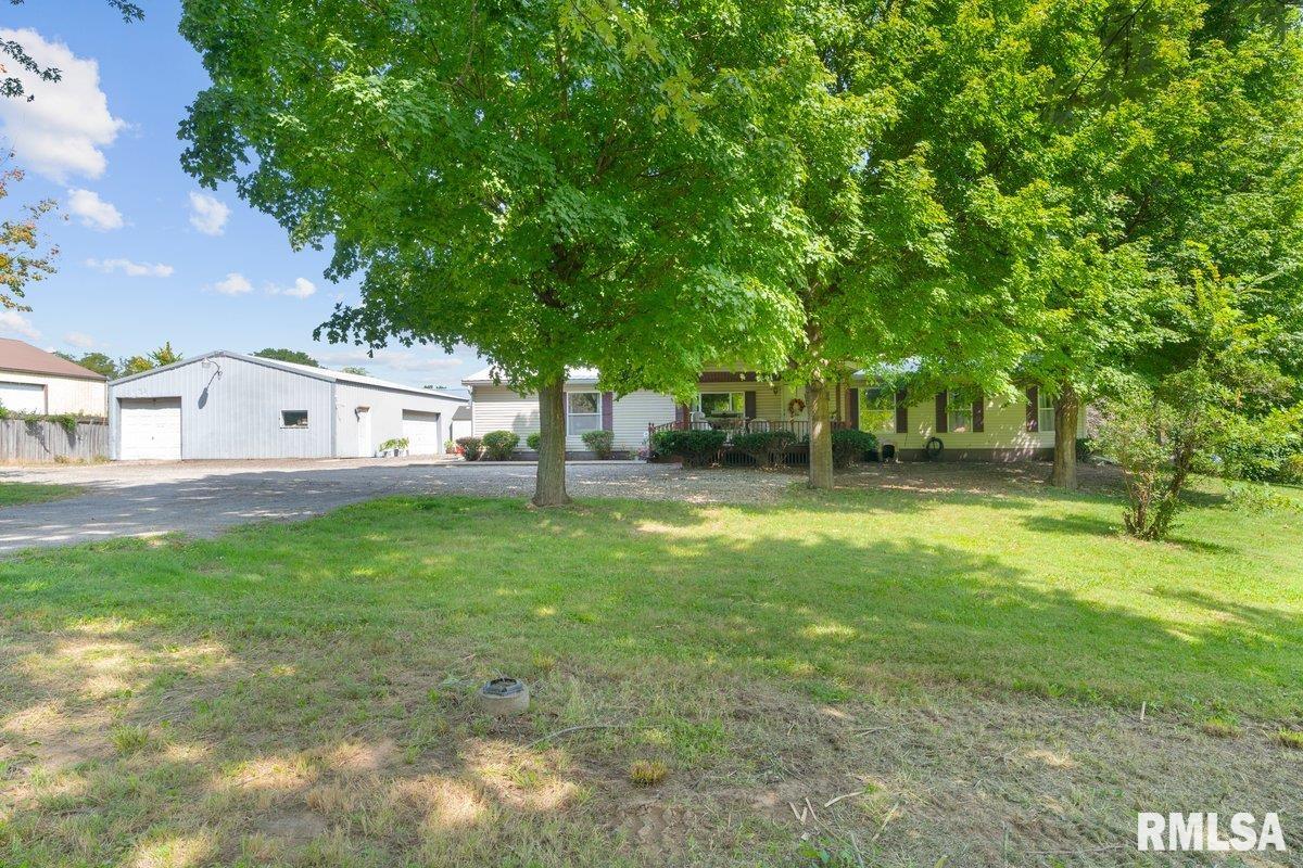 4134 North 8th Street Springfield, IL 62707 - Photo 3 of 60