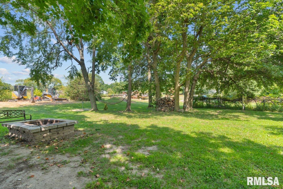 4134 North 8th Street Springfield, IL 62707 - Photo 41 of 60