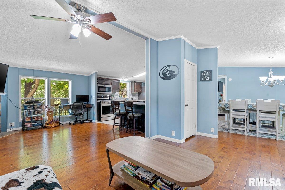 4134 North 8th Street Springfield, IL 62707 - Photo 9 of 60