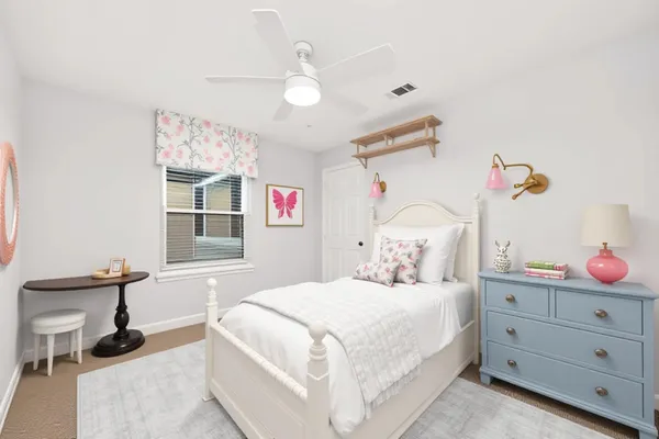 $3,200 | 12625 Memorial Drive, Unit 156, Houston, TX 77024