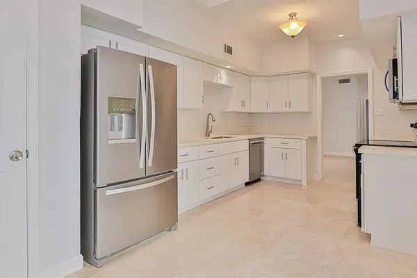 $3,200 | 12625 Memorial Drive, Unit 156, Houston, TX 77024
