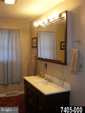 2300 Sycamore Road York, PA 17408 - Photo 13 of 24