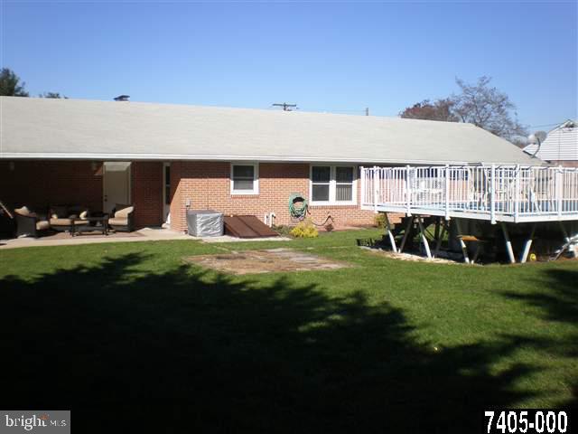 2300 Sycamore Road York, PA 17408 - Photo 19 of 24