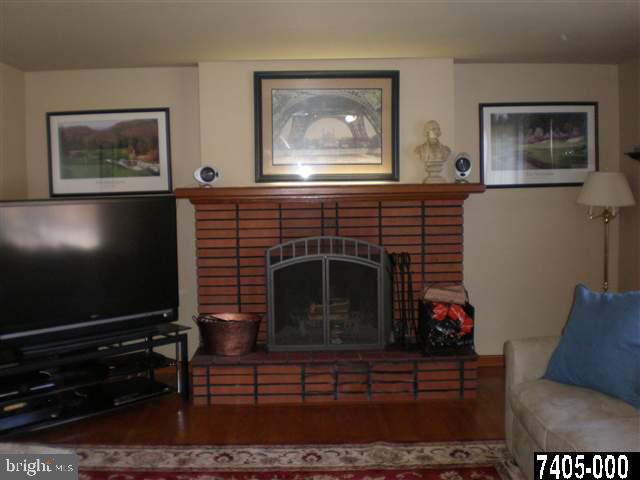 2300 Sycamore Road York, PA 17408 - Photo 6 of 24