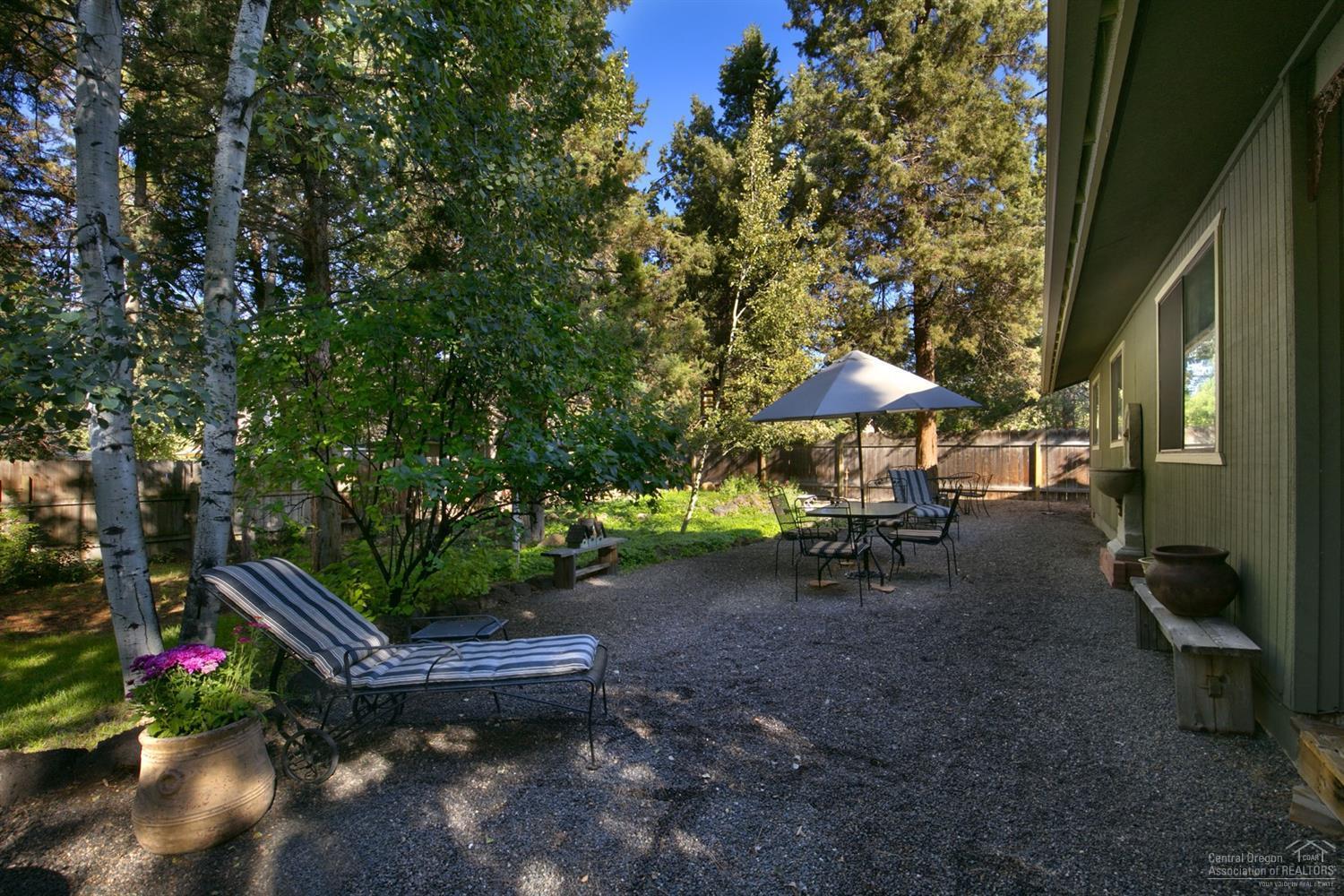 61175 Benham Road Bend, OR 97702 - Photo 10 of 25 Additional Photo