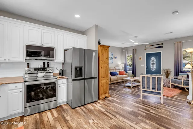 $275,000 | 16005 Peach Tree Drive, Biloxi, MS 39532