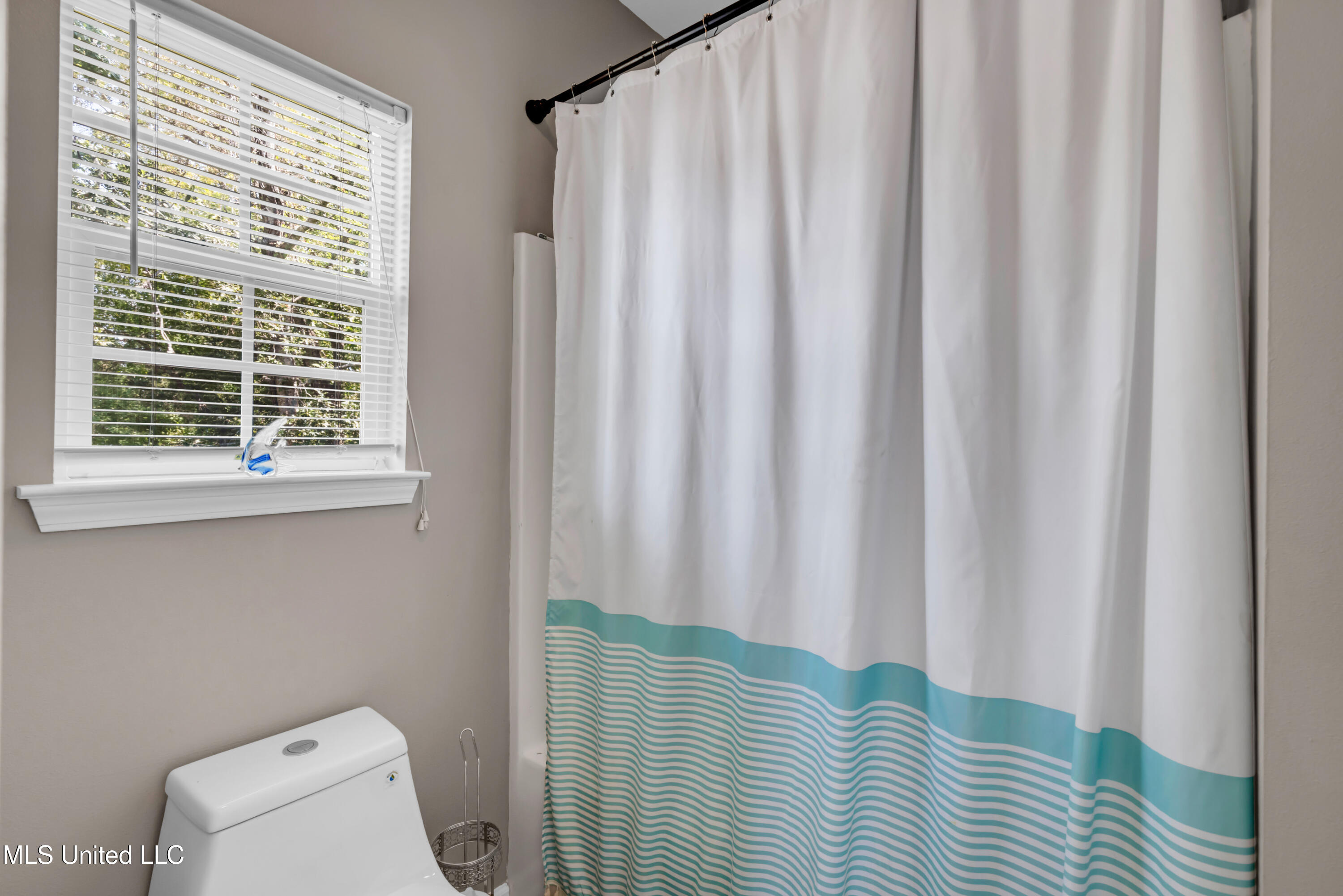 16005 Peach Tree Drive Biloxi, MS 39532 - Photo 18 of 40 16005PeachtreeDr-19