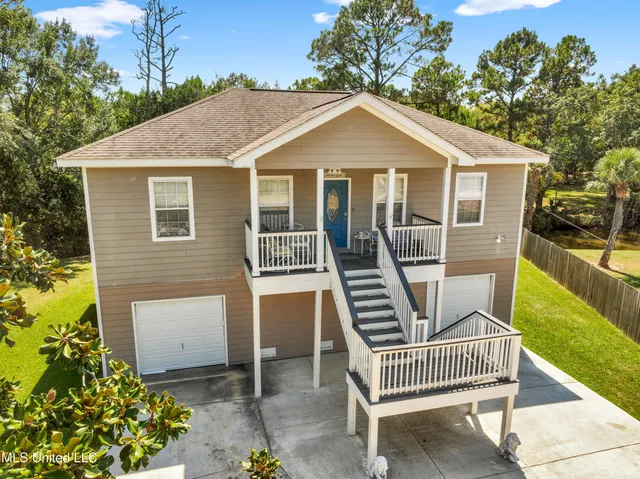 $275,000 | 16005 Peach Tree Drive, Biloxi, MS 39532
