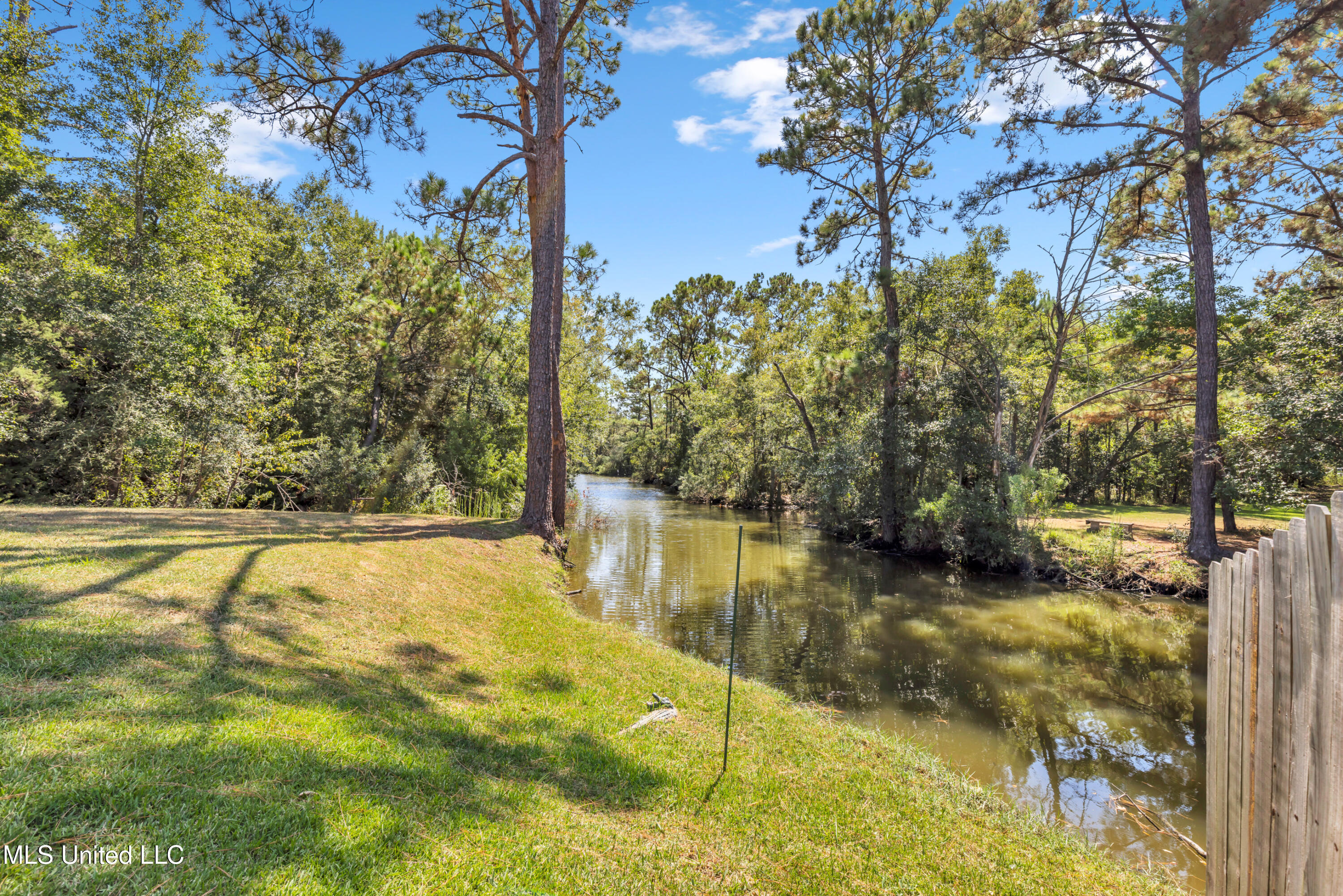 16005 Peach Tree Drive Biloxi, MS 39532 - Photo 27 of 40 16005PeachtreeDr-29