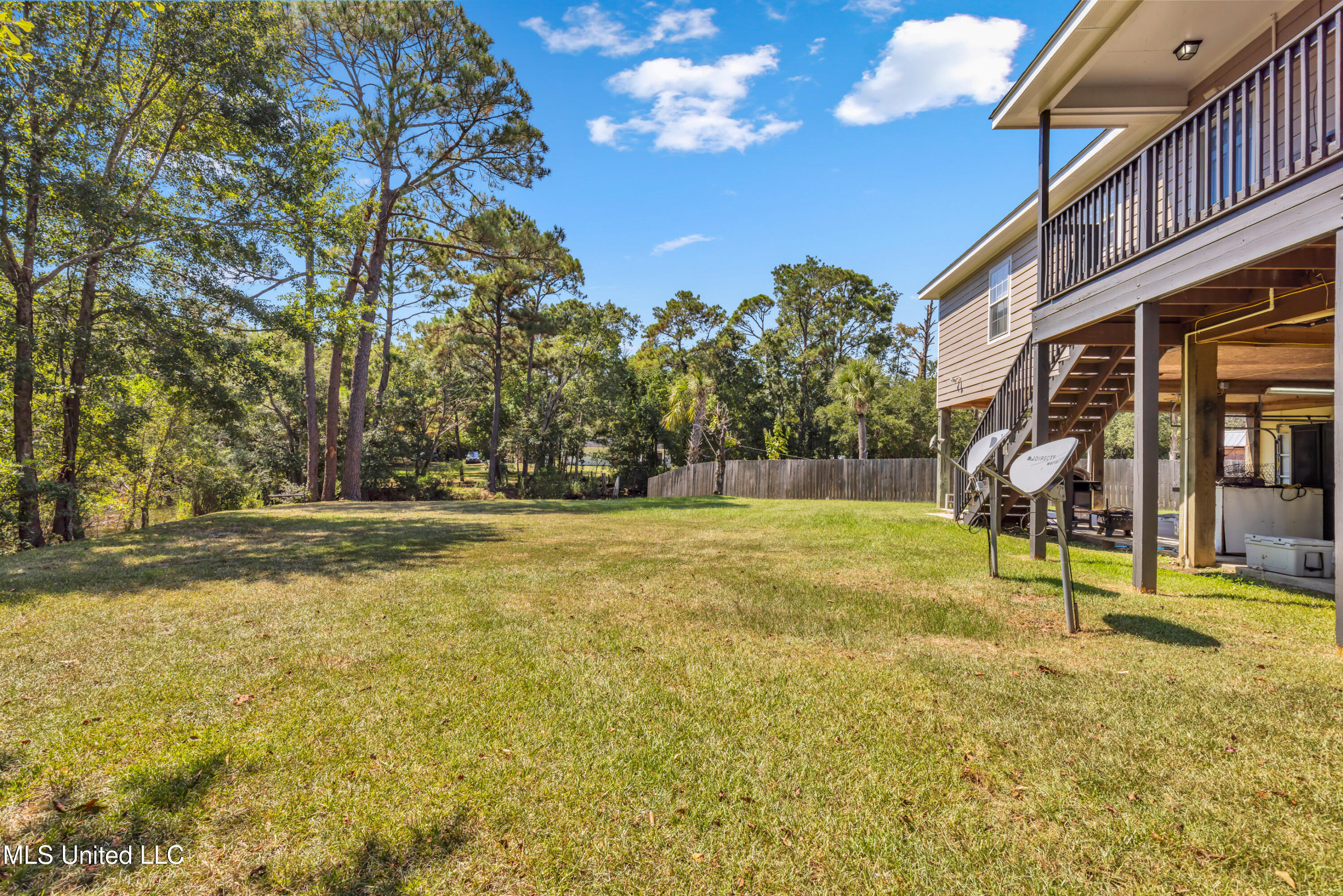 16005 Peach Tree Drive Biloxi, MS 39532 - Photo 32 of 40 16005PeachtreeDr-34