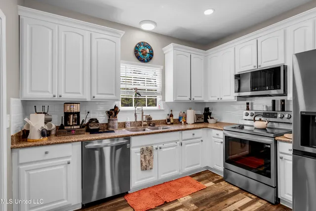 $275,000 | 16005 Peach Tree Drive, Biloxi, MS 39532