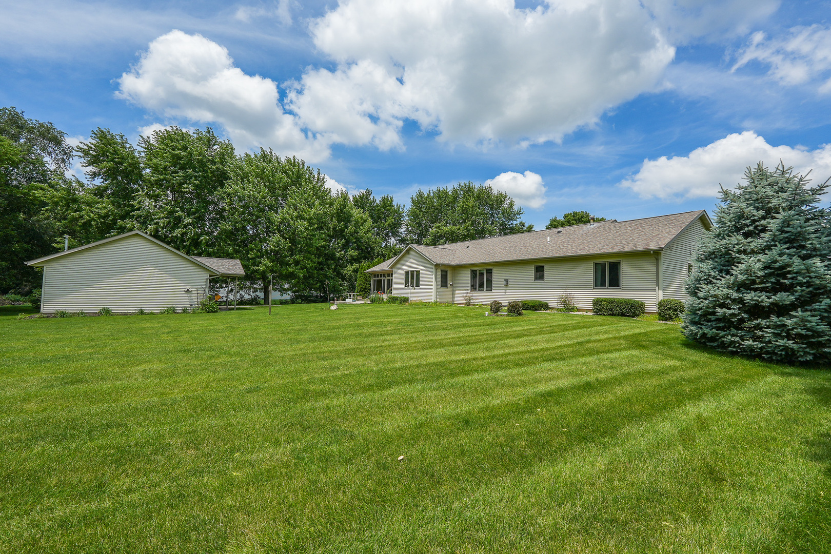415 East Southmor Road Morris, IL 60450 - Photo 52 of 60