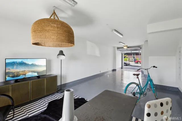 $998,800 | 83 Kirkwood Avenue, San Francisco, CA 94124