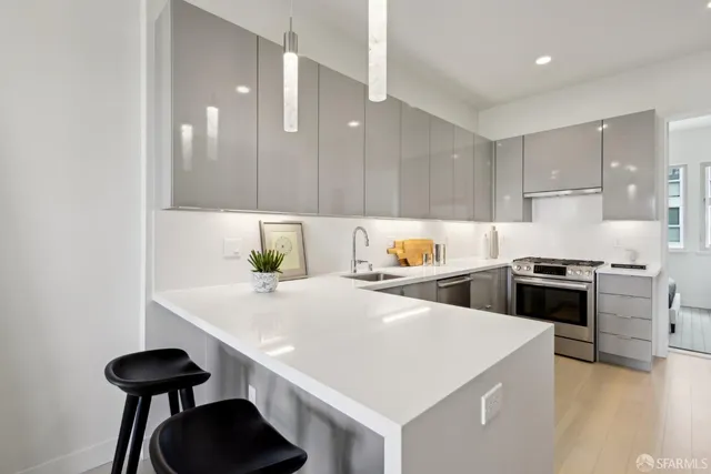 $998,800 | 83 Kirkwood Avenue, San Francisco, CA 94124