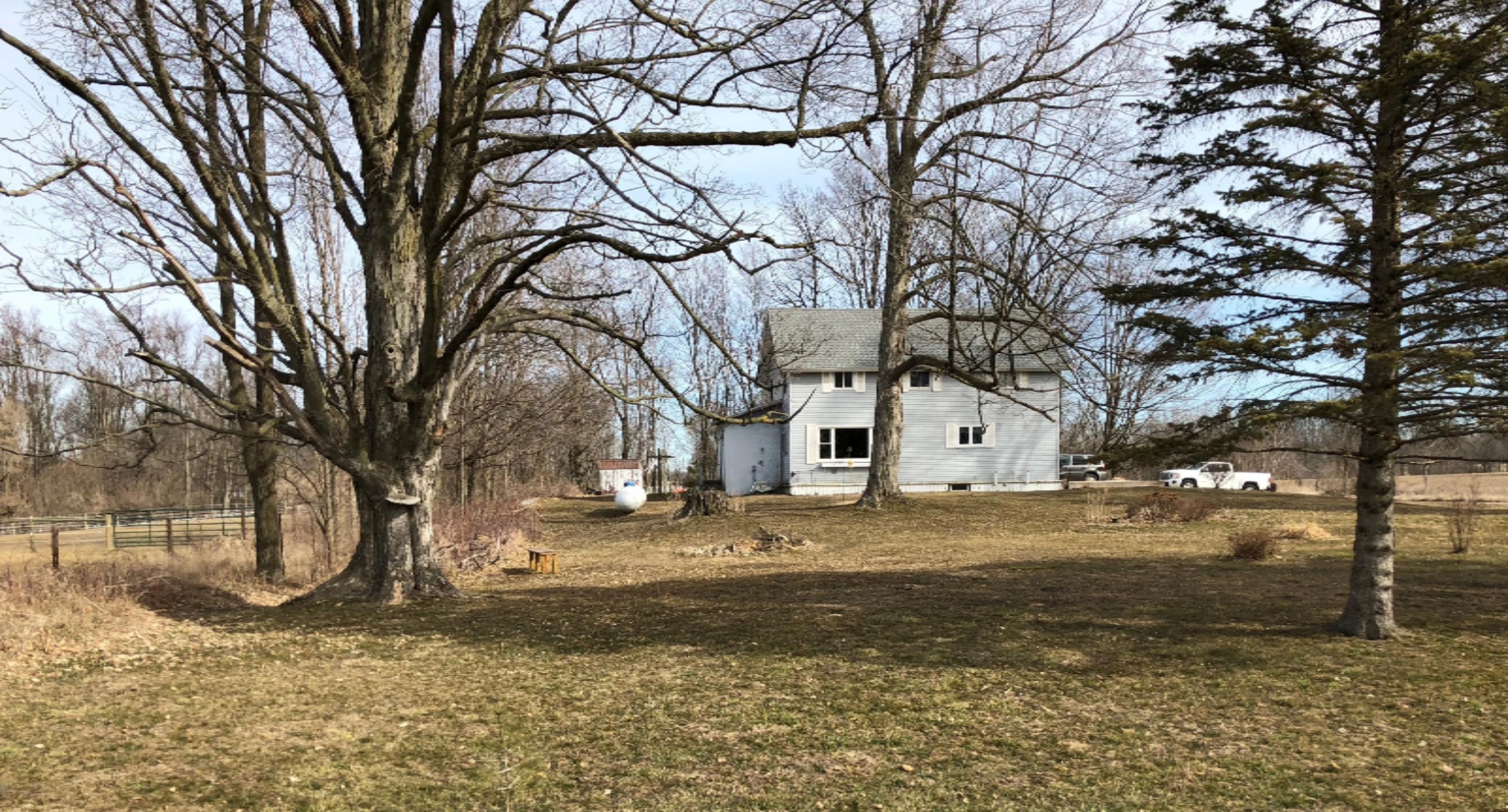 9980 Guy Road Nashville, MI 49073 - Photo 3 of 17 IMG_0234