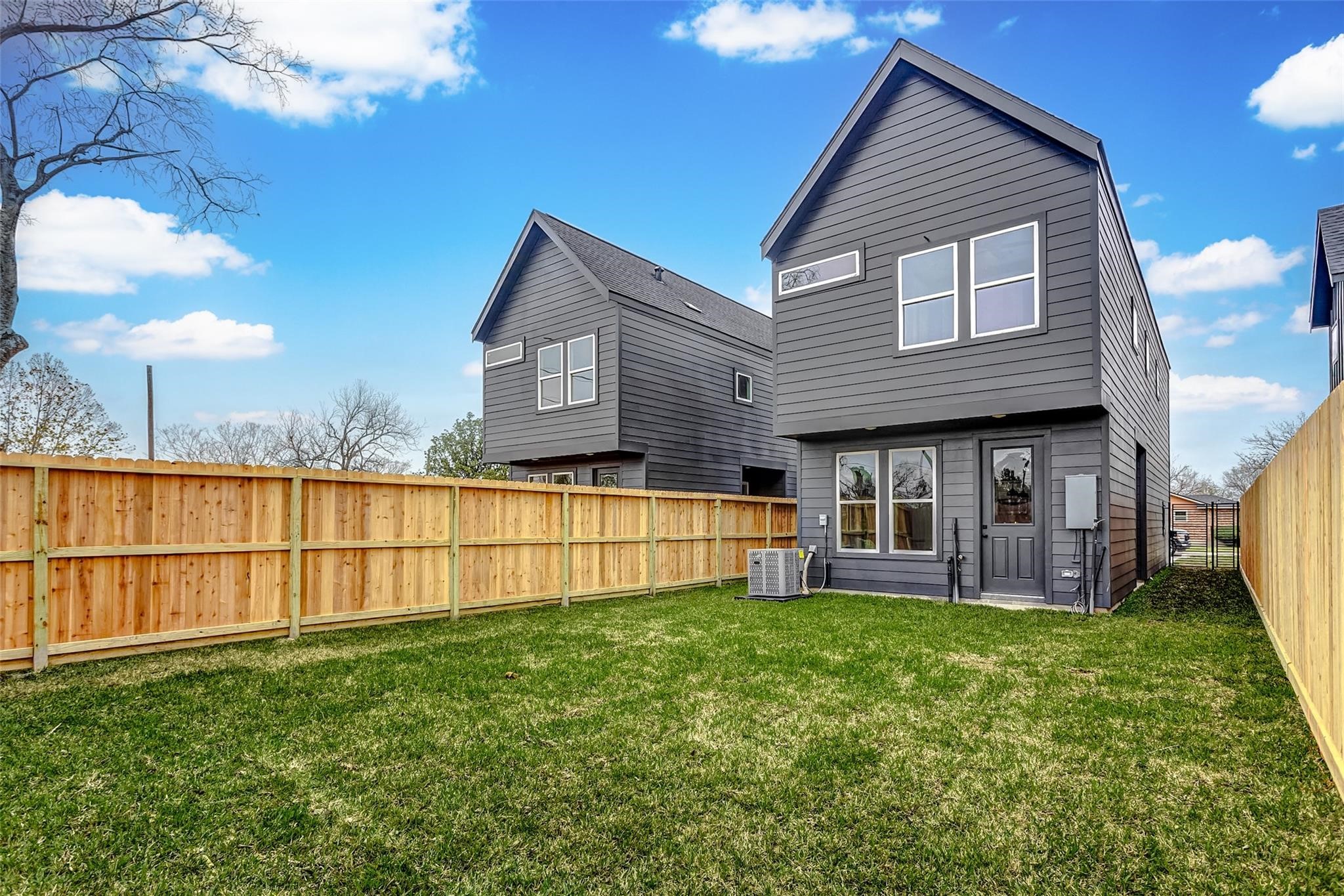 8008 Sunbury Street Houston, TX 77028 - Photo 43 of 45 a view of a house with a yard and sitting area