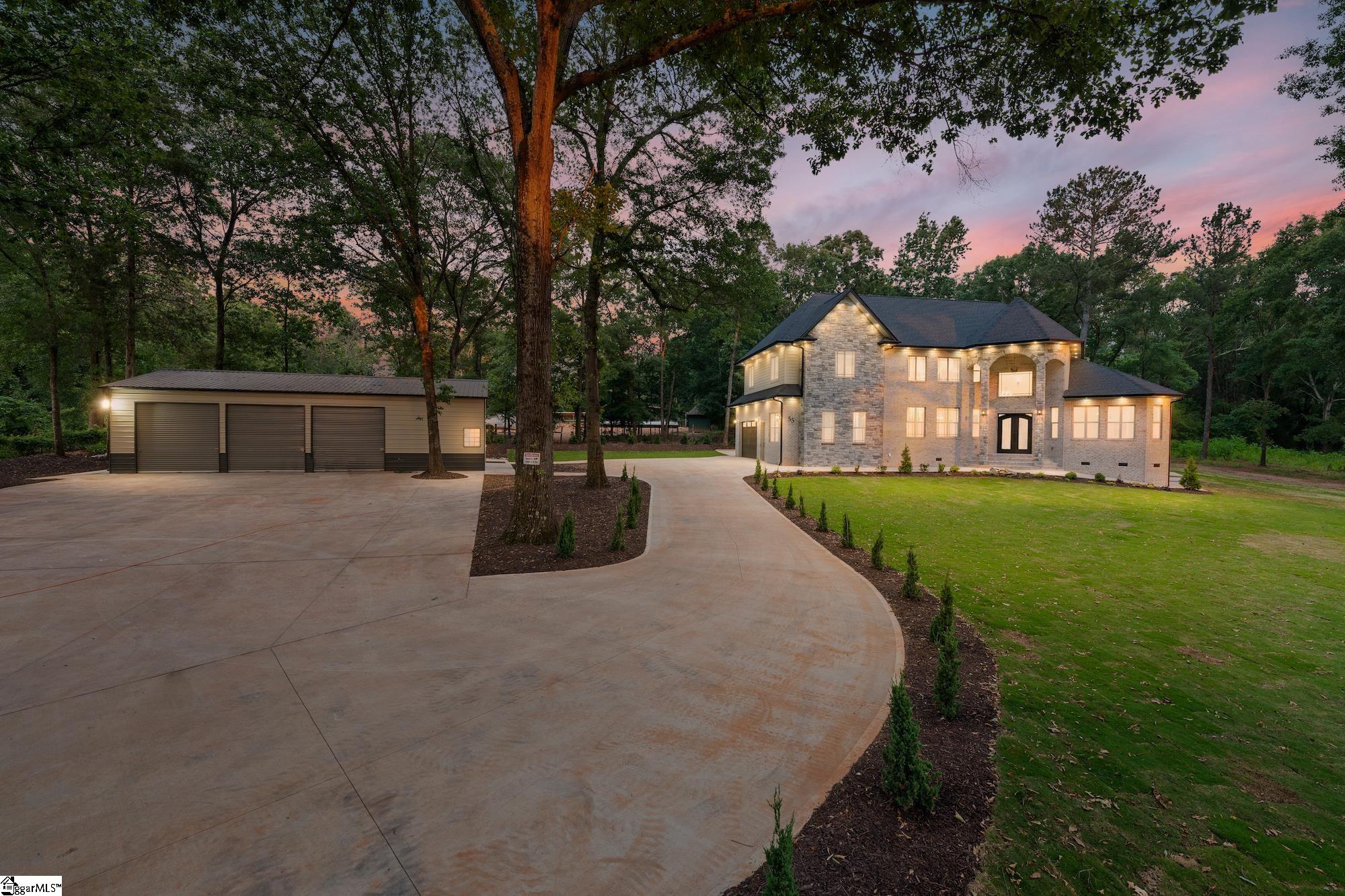 55 Freedom Drive Anderson, SC 29625 - Photo 2 of 36 Gallery Image 2